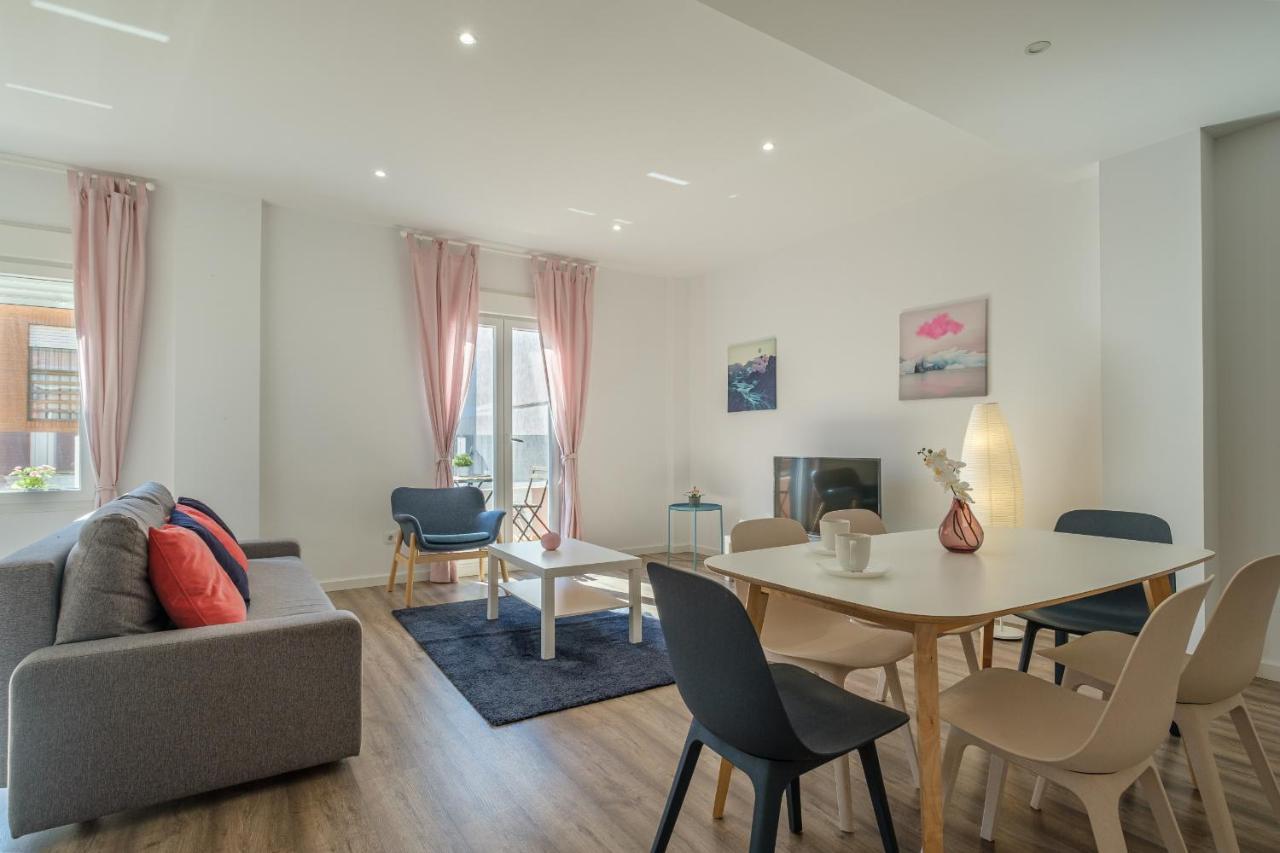 Modern, Stylish & Comfortable Apartment Валенсия Экстерьер фото